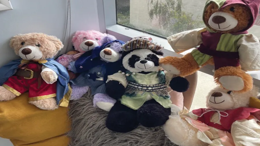 Parent and Child Robotic Arts and Crafts