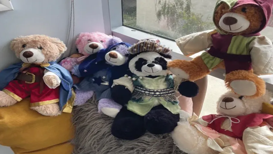 2025 Robot Teddy Bear Army Scavenger Hunt